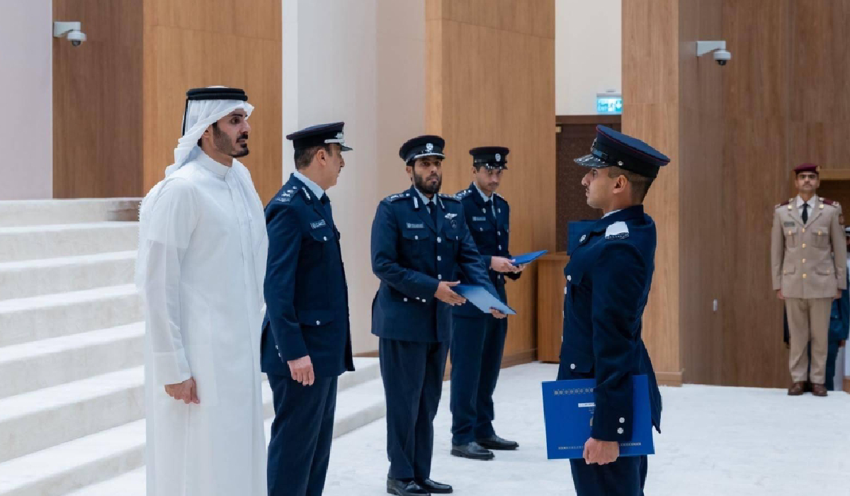 Qatar Interior Minister Attends Police Academy Convocation, Launches New Digital Platform